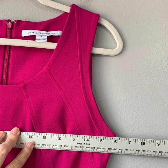 Diane Von Furstenberg DVF 'Alice' stretch jersey fit flare sleeveless dress. 8 - Picture 7 of 12